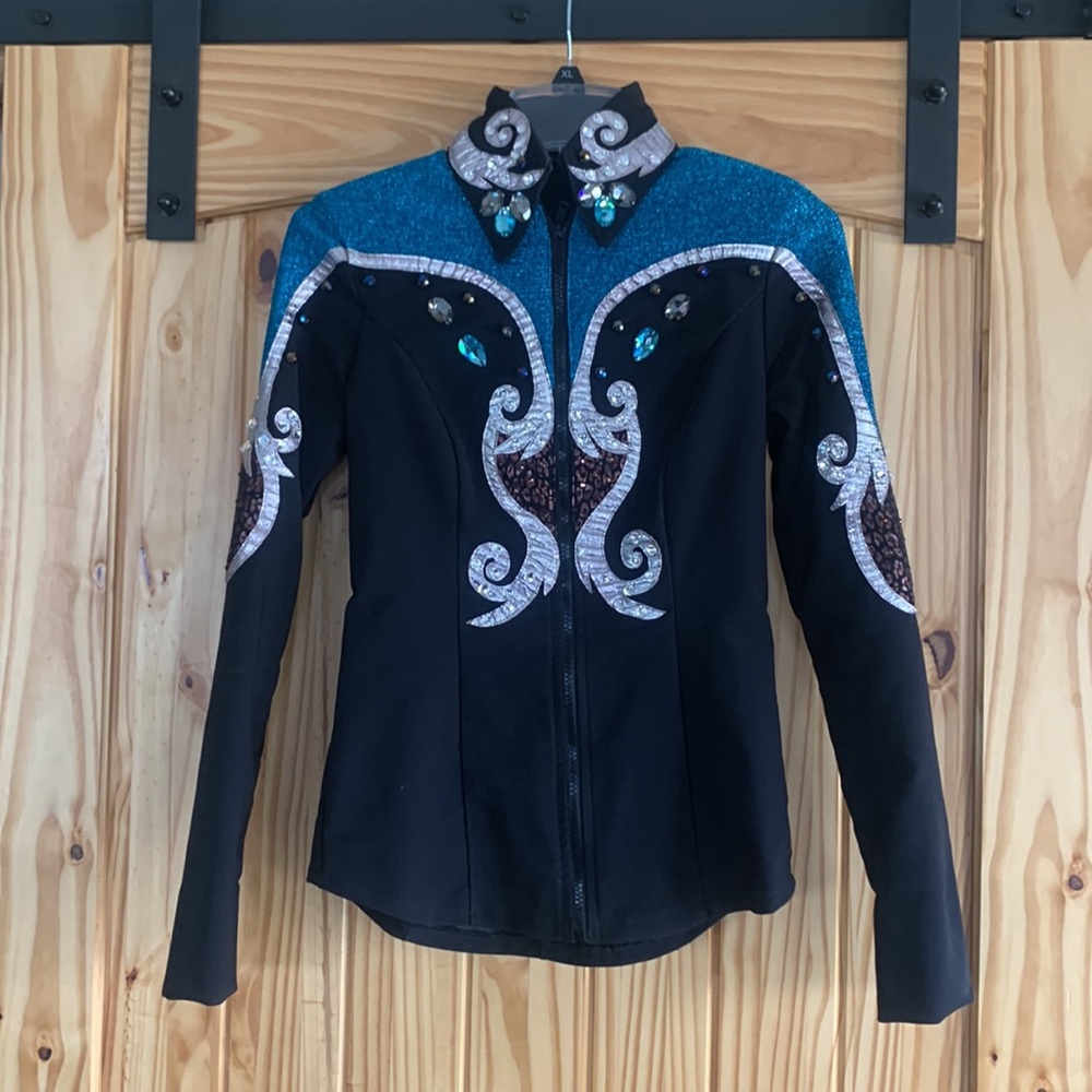 Beautiful custom Marilee western show jacket and pants!
